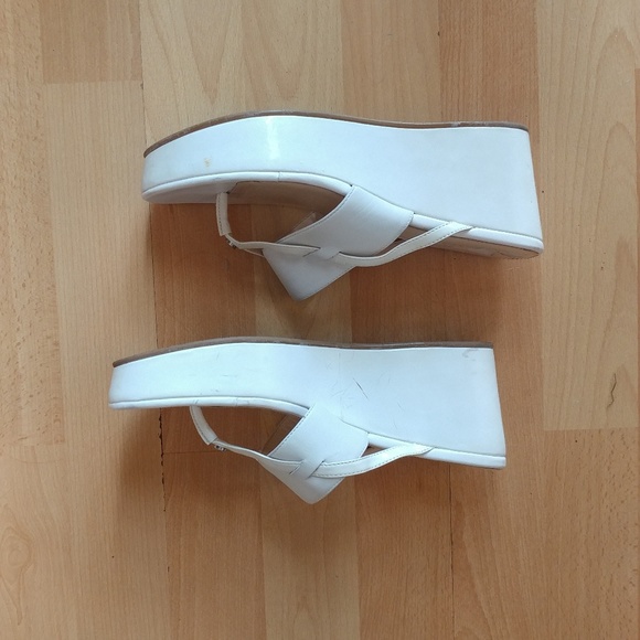 CALVIN KLEIN 1990'S PLATFORM SANDALS WHITE SZ. 8.5 - Picture 3 of 5